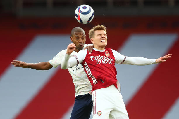 一直以来都 一直以来都